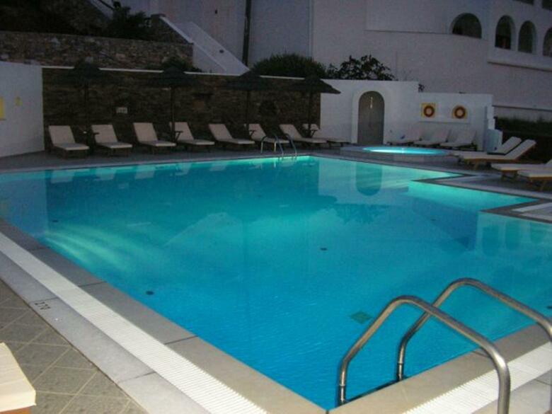 Golden Sun Hotel
