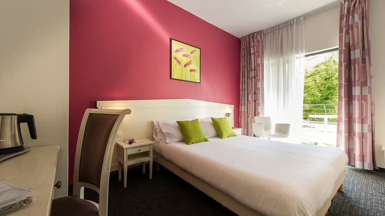 Hotel H�tel Marso