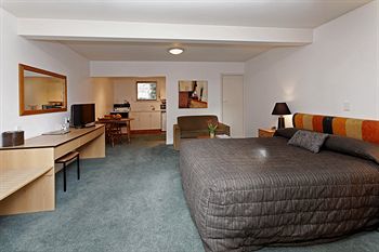 Casino Court Motor Lodge