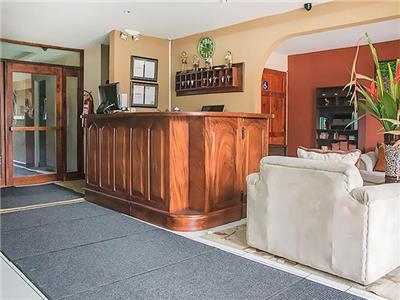 Hotel Berlor Airport Inn