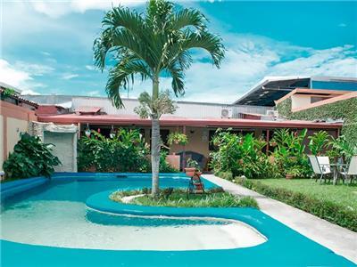 Hotel Berlor Airport Inn