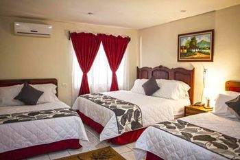Hotel Berlor Airport Inn