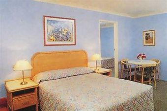 Chelsea Motor Inn