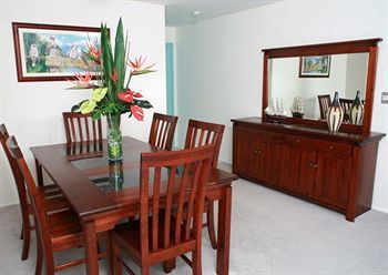 Pacific Towers Apartments