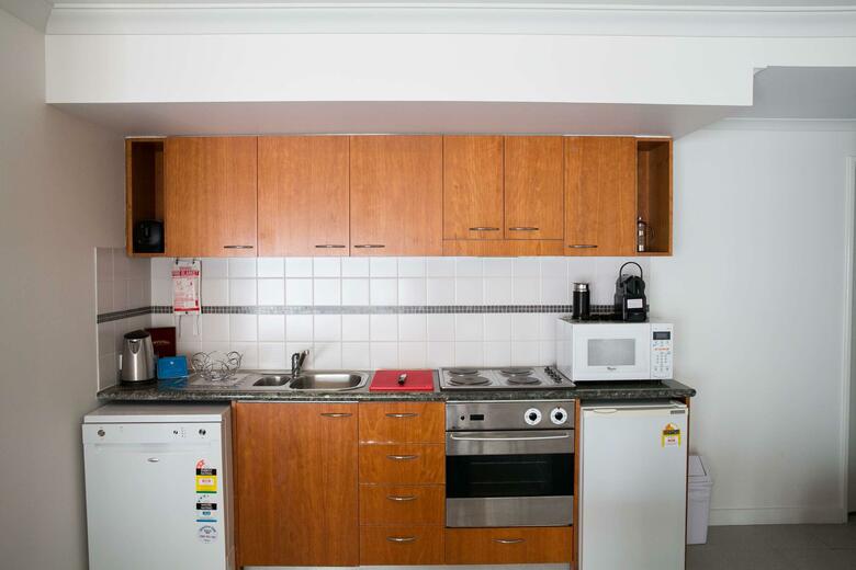 Mounts Bay Waters Apartment Hotel