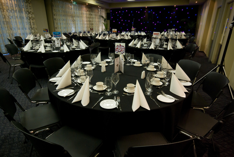 Mounts Bay Waters Apartment Hotel