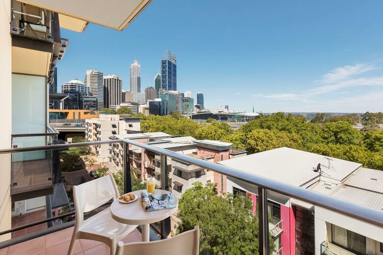 Mounts Bay Waters Apartment Hotel
