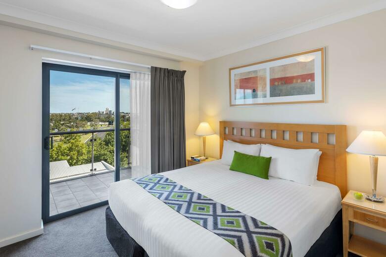 Mounts Bay Waters Apartment Hotel