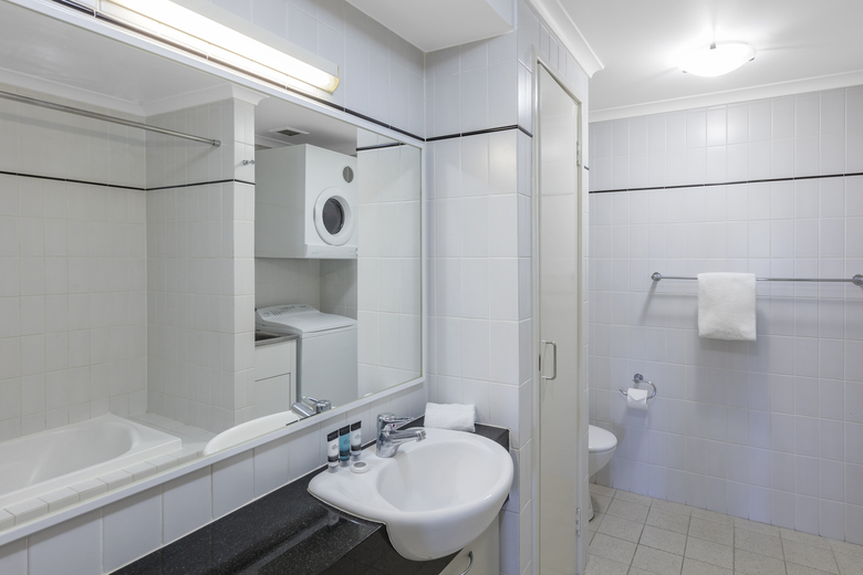 Mounts Bay Waters Apartment Hotel