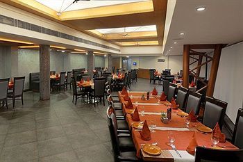Seasons Hotel, Rajkot