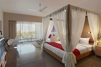 Seasons Hotel, Rajkot