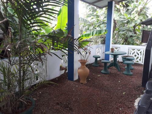 Hostal Royal Villa