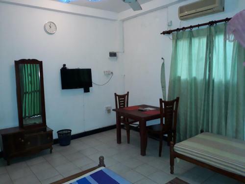 Hostal Royal Villa