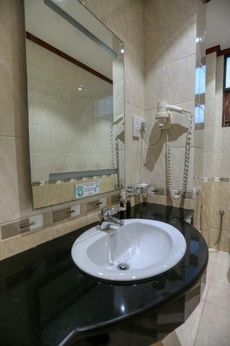 Yoho Colombo City Hotels