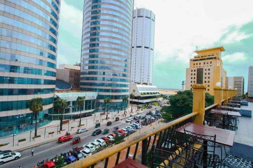 Yoho Colombo City Hotels