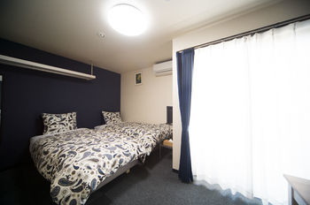 Hostal Kyoto Yoko & Akira Guesthouse