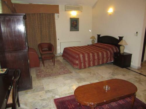 Hostal Horizon Luxury Guesthouse