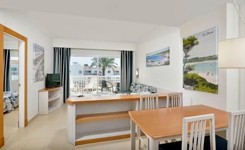 Aparthotel Isla De Cabrera