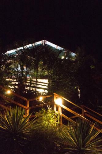 Hostal Garasu Lodge