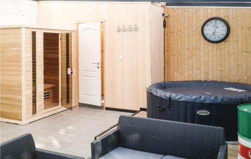Holiday Home Romana 04