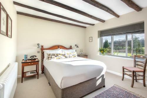 Hotel Burley Manor