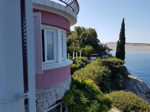 Apartments Villa Dora