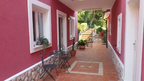 Apartments Villa Dora