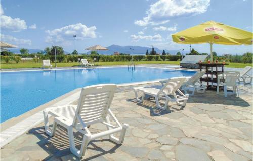 Holiday Home Kamena Vourla With A Fireplace 03