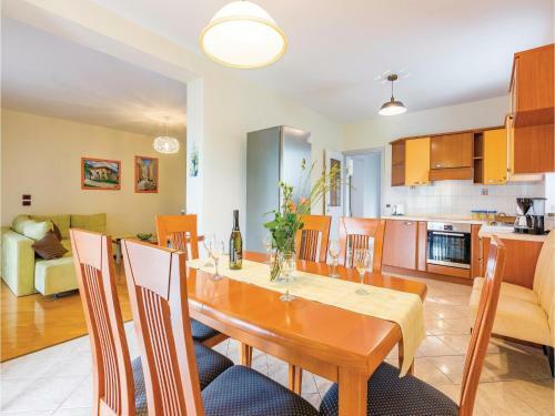 Holiday Home Pazin 07