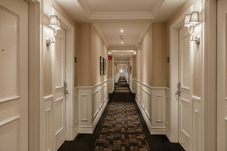 Le St-martin Hotel & Suites (.)