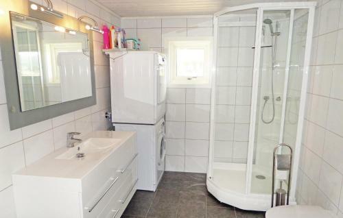 Holiday Home Fitjar With A Fireplace 05