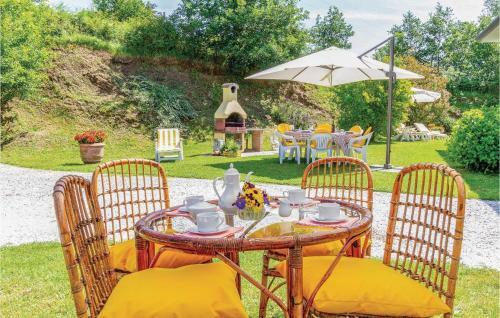 Holiday Home Villa Il Cedro 03