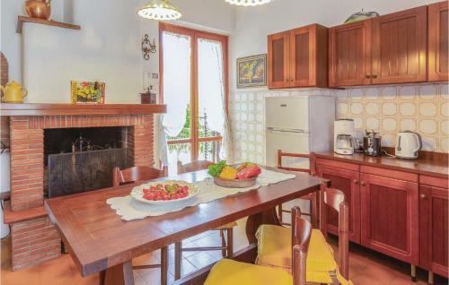 Holiday Home Villa Il Cedro 03
