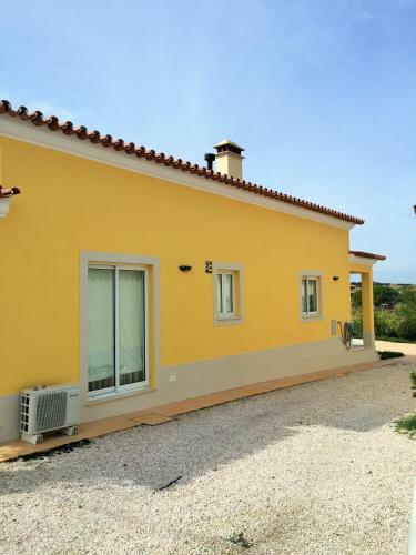 P�r-do-sol Villa