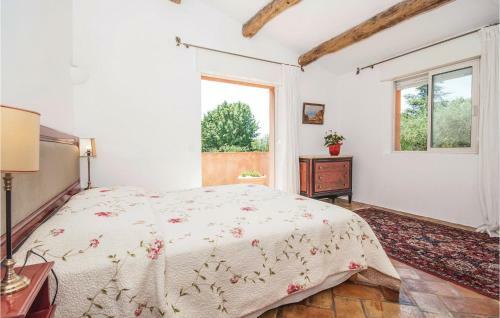 Holiday Home Le Rouret With A Fireplace 09