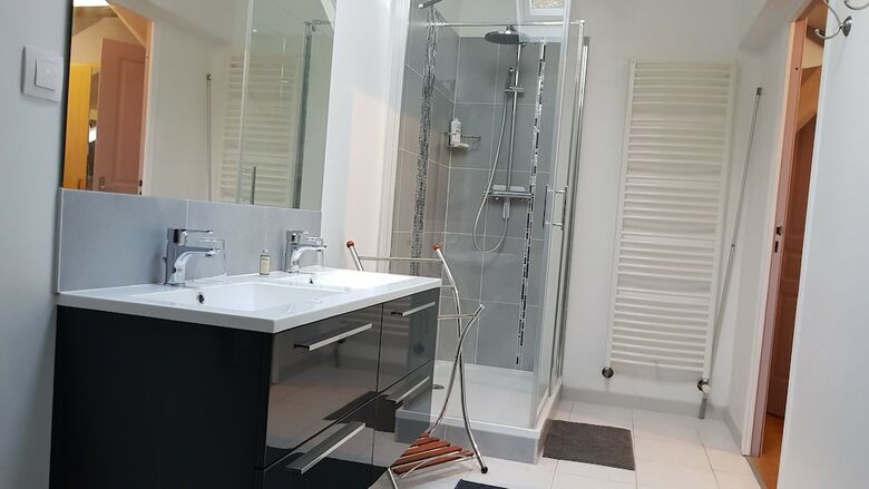 Bed & Breakfast Manoir De Tireveste