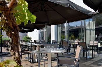 AC Hotel By Marriott Marseille V�lodrome