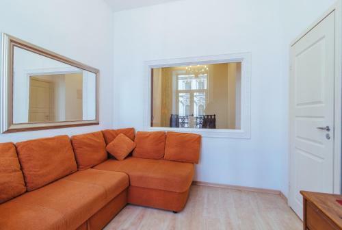 Apple Paradise Apartments