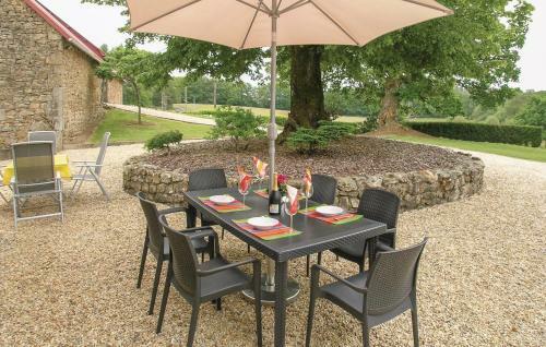 Holiday Home Neuvic 03