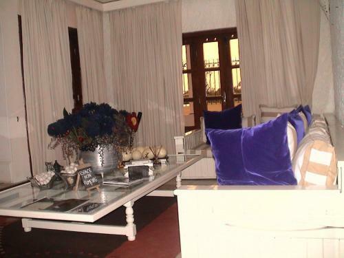 Hostal La Villa Des F�es