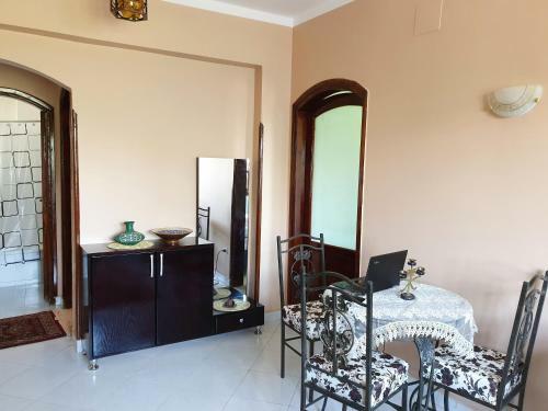Farida Apartments