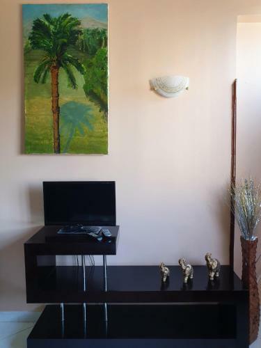 Farida Apartments