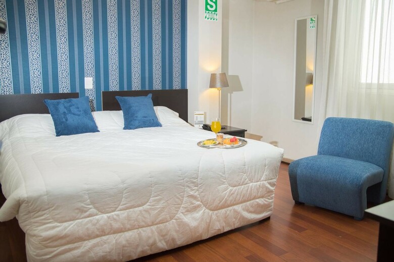 Hotel Santa Cruz
