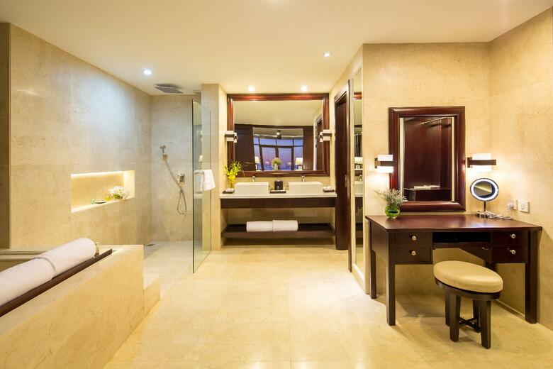 Hotel Golden Sand Resort & Spa