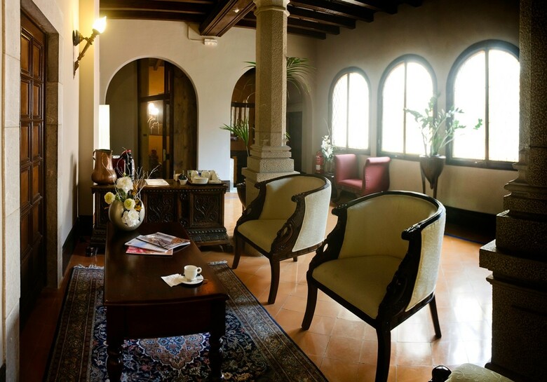 Hotel Rvhotels Palau Lo Mirador