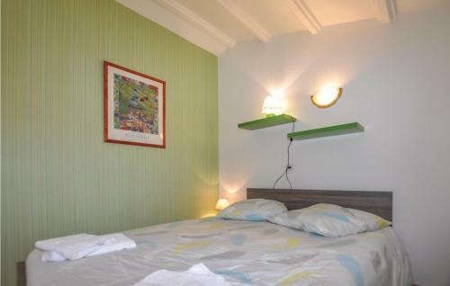 Holiday Home Saint Cyprien Plage 01