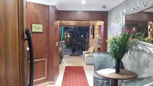 Hostal Eagle Rock Executive Guest House