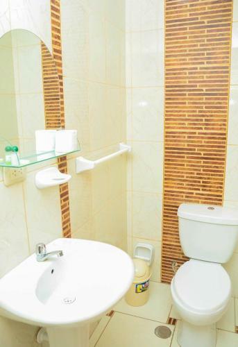 Albergue Hostal Costa Azul