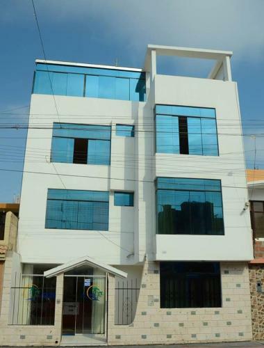 Albergue Hostal Costa Azul