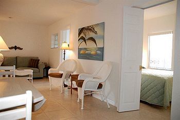 Hotel Blind Pass Resort